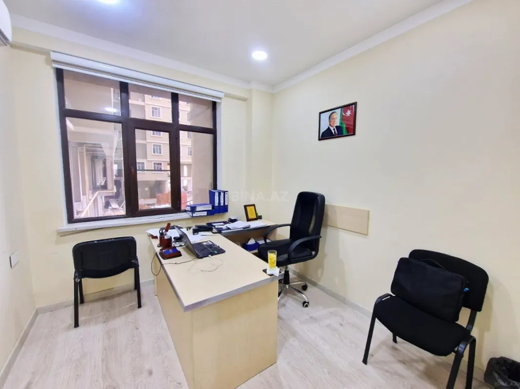 Kirayə verilir 11 otaqlı ofis 480 m²