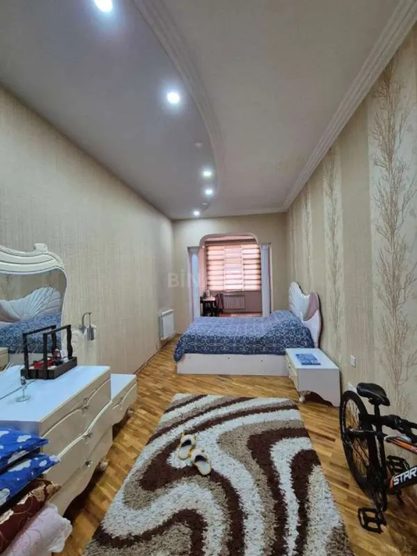 Satılır 3 otaqlı mənzil 100 m²