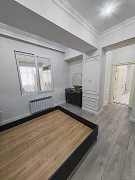 Satılır 3 otaqlı mənzil 112 m²