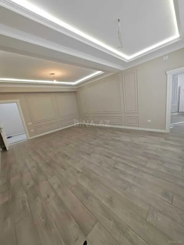 Satılır 3 otaqlı mənzil 112 m²