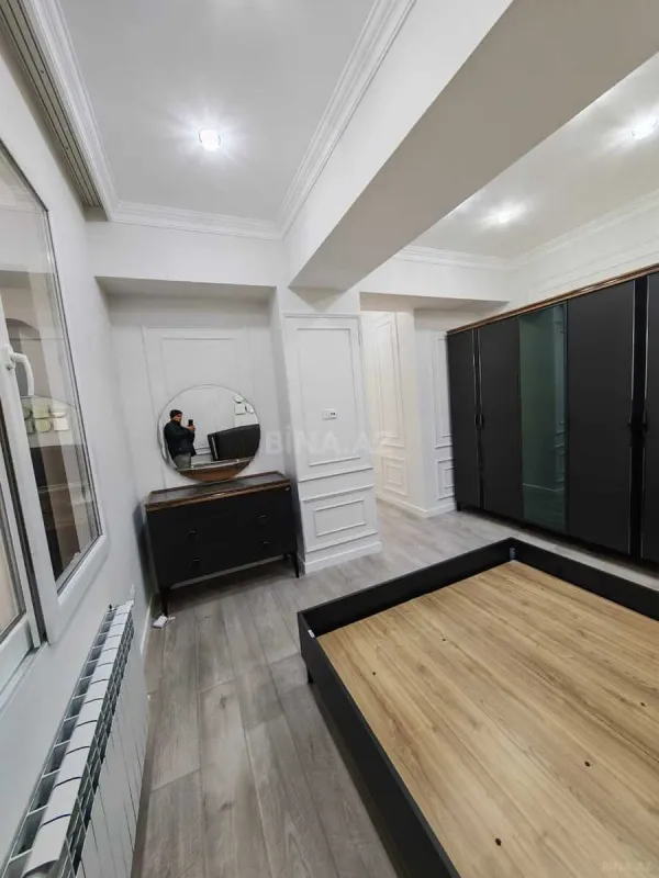 Satılır 3 otaqlı mənzil 112 m²