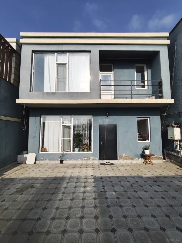 Satılır 4 otaqlı həyət evi 115 m²