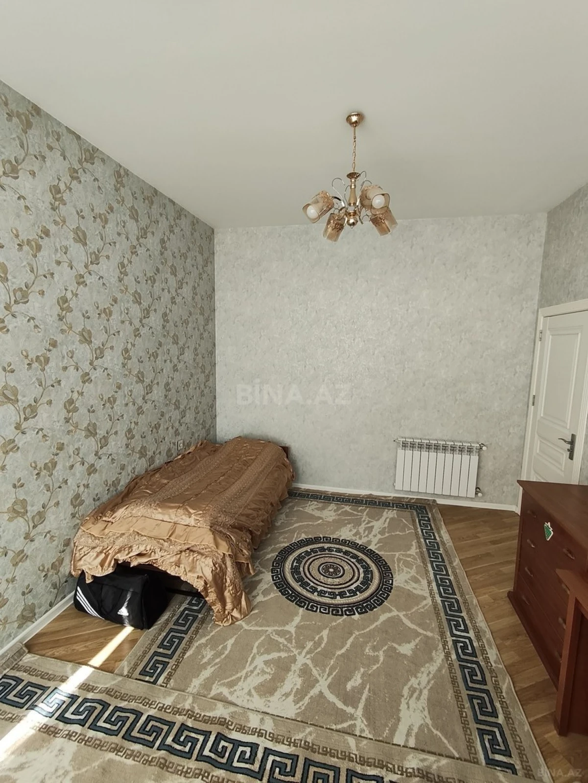Satılır 4 otaqlı həyət evi 115 m²