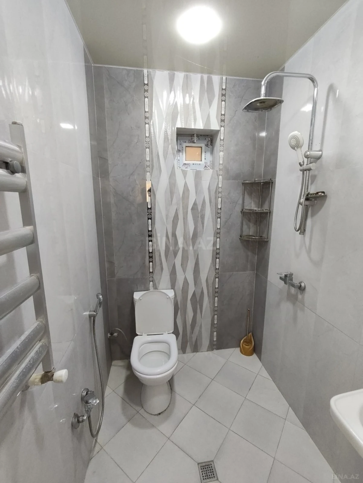 Satılır 4 otaqlı həyət evi 115 m²