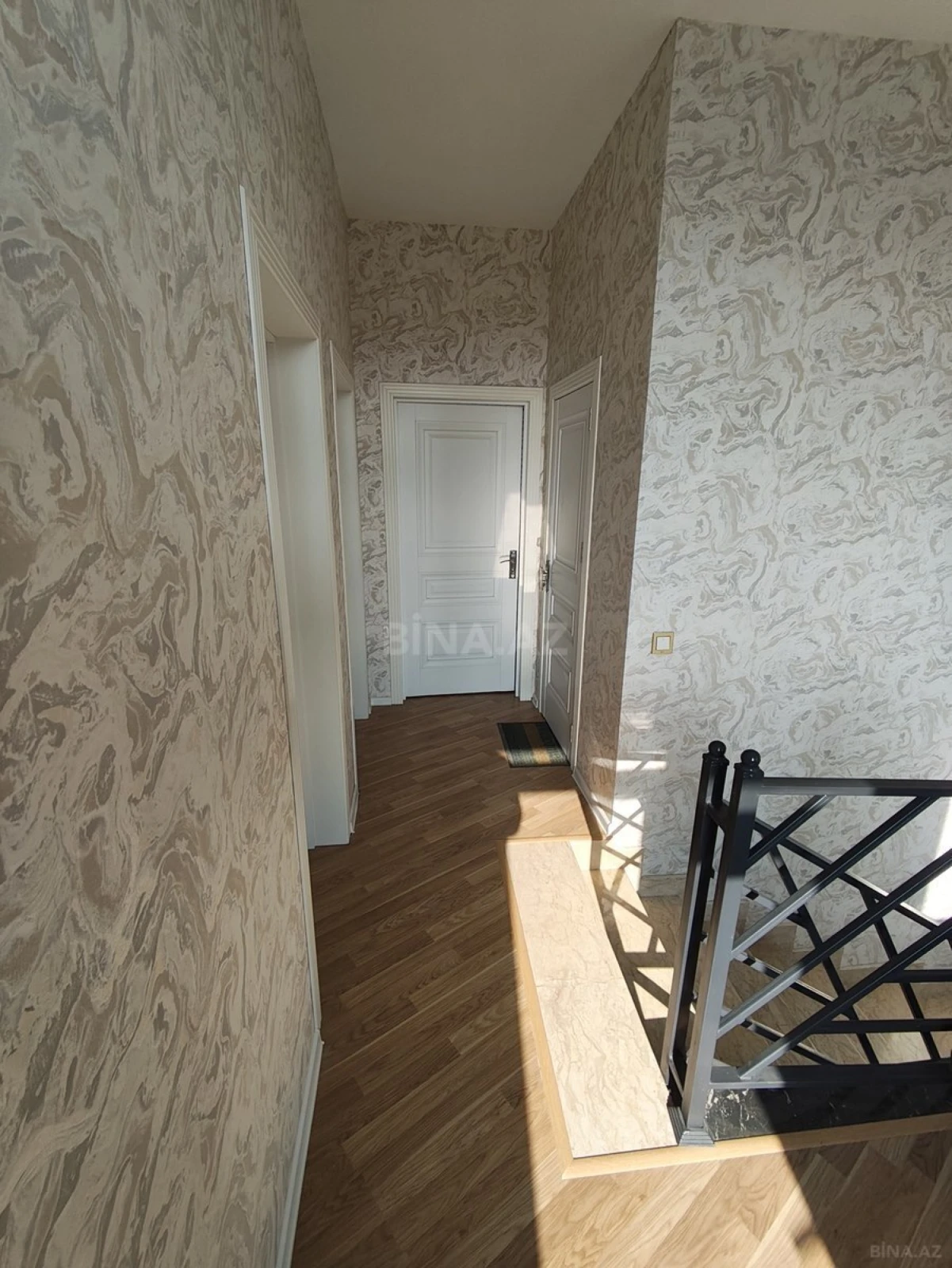 Satılır 4 otaqlı həyət evi 115 m²