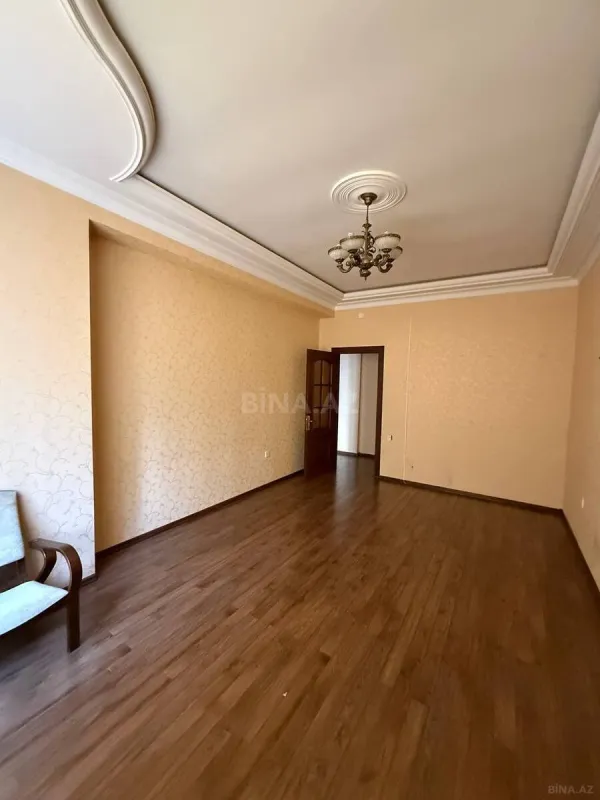 Kirayə verilir 7 otaqlı ofis 300 m²