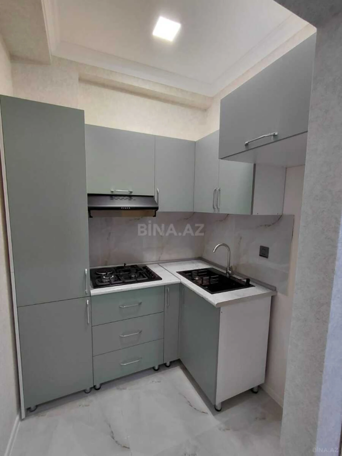 Satılır 2 otaqlı mənzil 60 m²