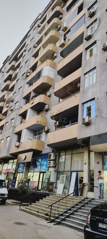 Satılır 2 otaqlı mənzil 74 m²
