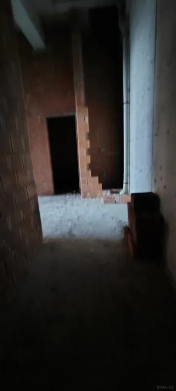 Satılır 2 otaqlı mənzil 74 m²