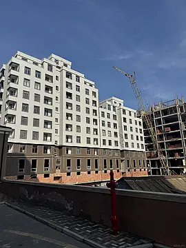 Satılır 3 otaqlı mənzil 118.5 m²