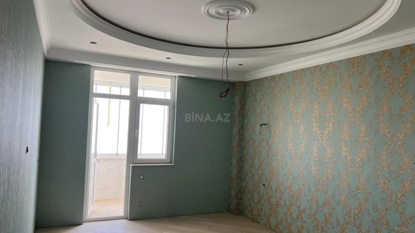 Satılır 3 otaqlı mənzil 155.6 m²