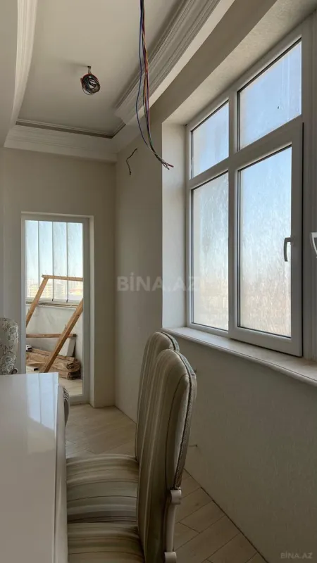 Satılır 3 otaqlı mənzil 155.6 m²