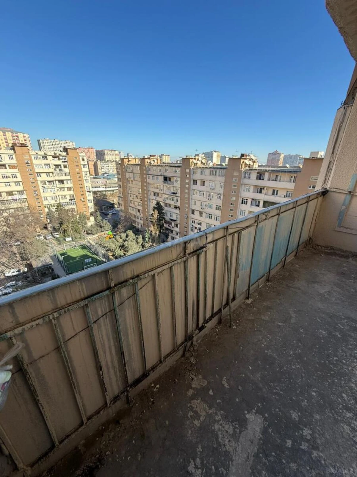 Satılır 4 otaqlı mənzil 100 m²