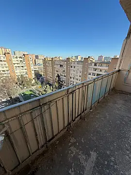 Satılır 4 otaqlı mənzil 100 m²