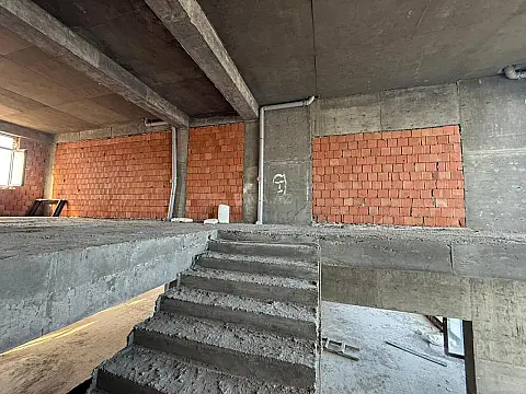 Kirayə verilir obyekt 300 m²