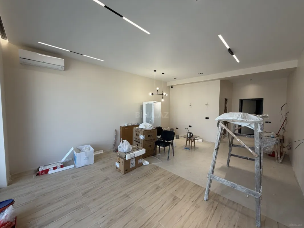 Satılır 1 otaqlı mənzil 57.5 m²