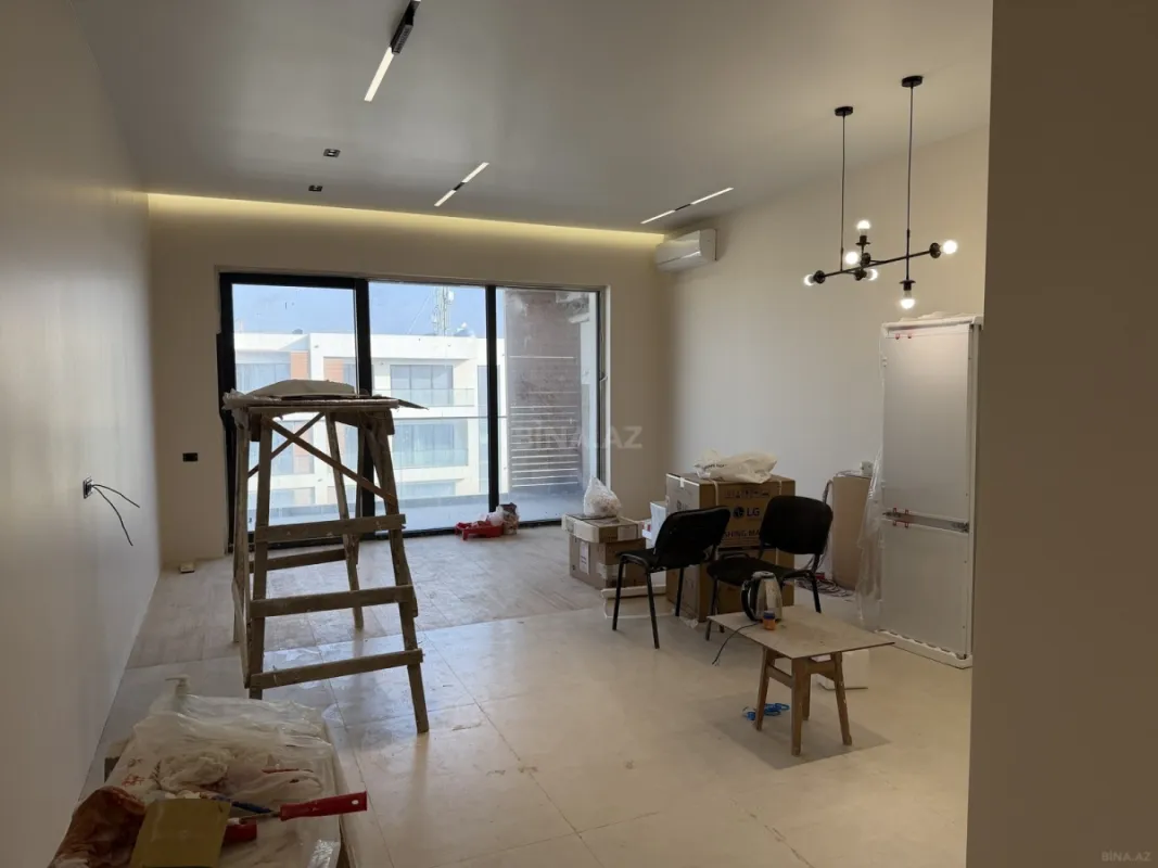 Satılır 1 otaqlı mənzil 57.5 m²