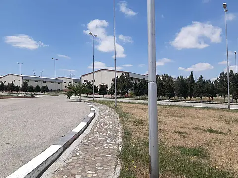 Kirayə verilir obyekt 275 m²