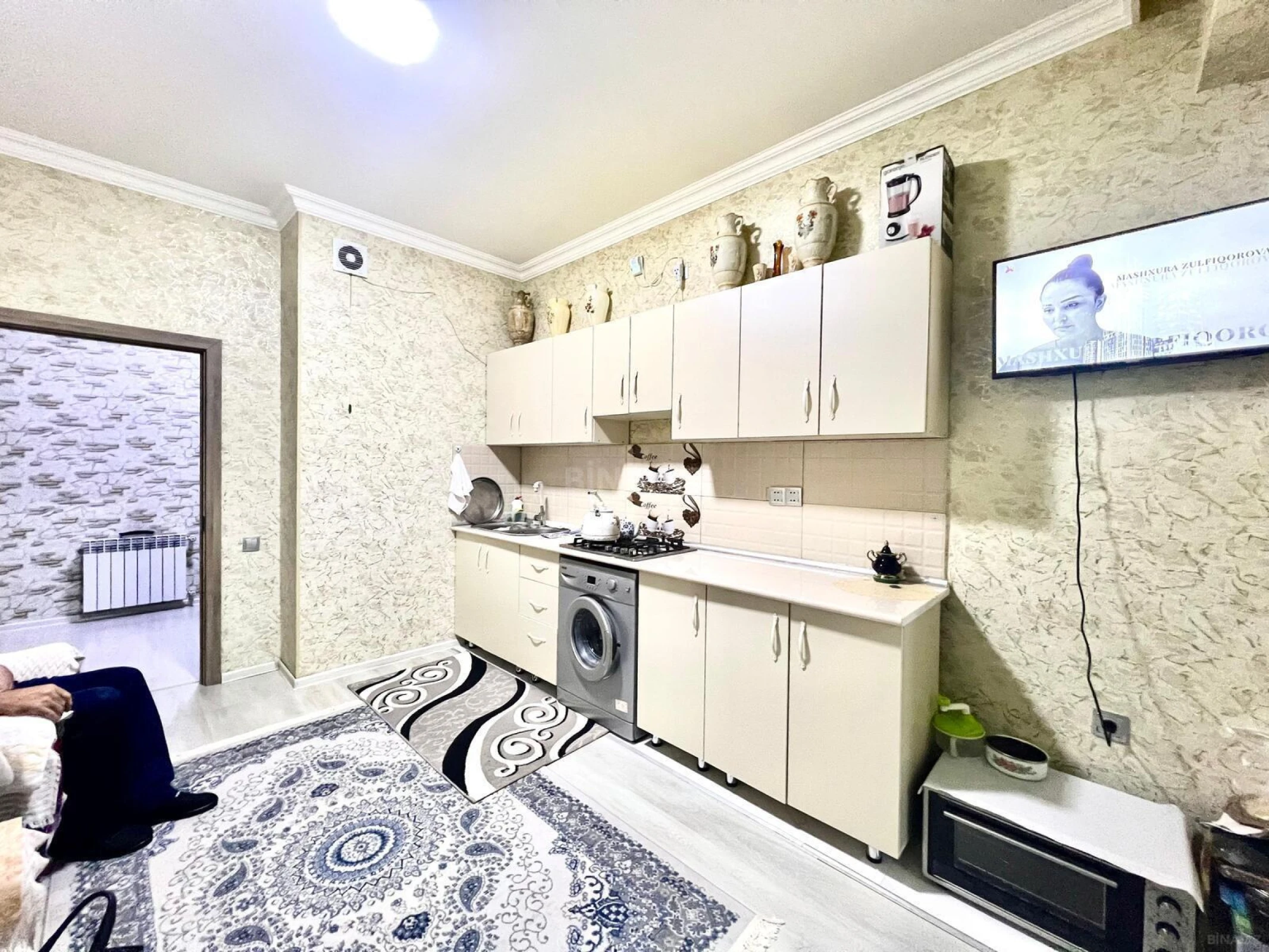 Satılır 2 otaqlı mənzil 92 m²