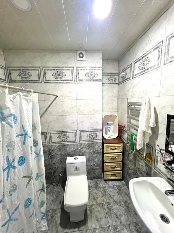Satılır 2 otaqlı mənzil 92 m²