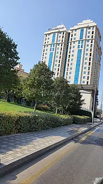 Satılır 4 otaqlı mənzil 205 m²