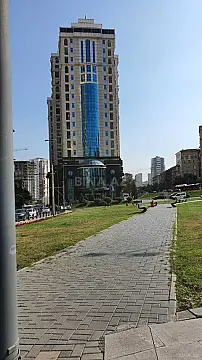 Satılır 4 otaqlı mənzil 205 m² — Bakı, Nizami 4 otaq 205.00 m²