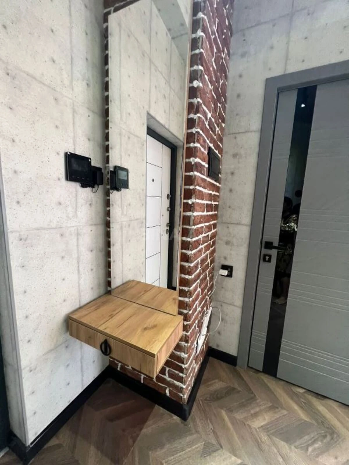 Satılır 3 otaqlı mənzil 60 m²