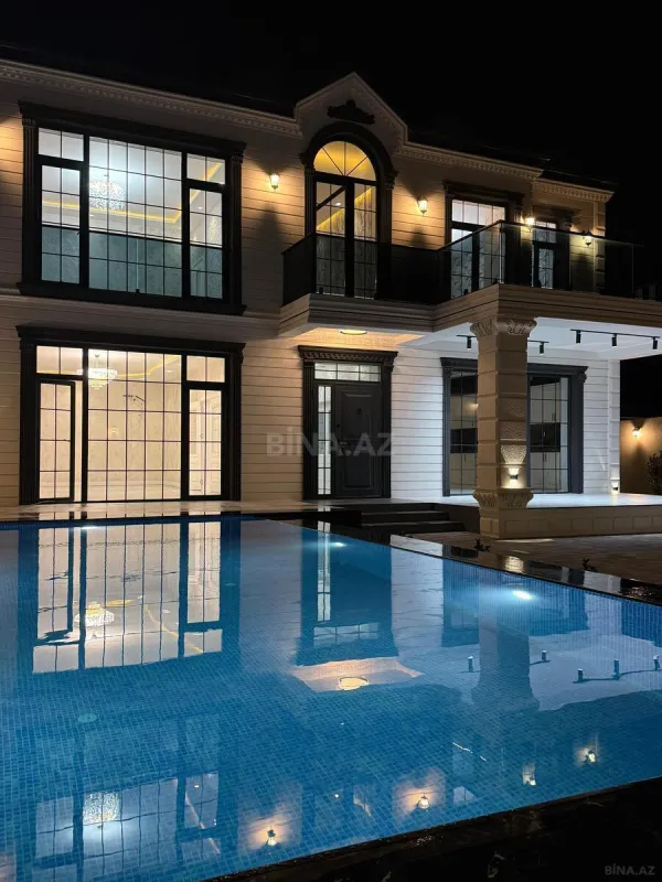 Satılır 8 otaqlı həyət evi 500 m²