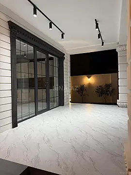 Satılır 8 otaqlı həyət evi 500 m²