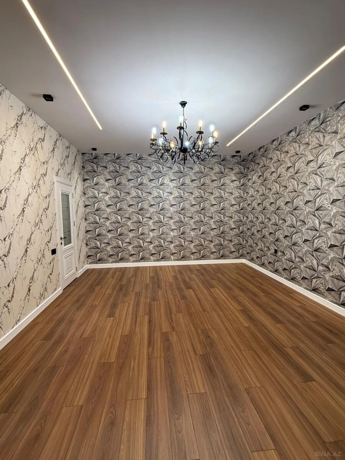 Satılır 8 otaqlı həyət evi 500 m²