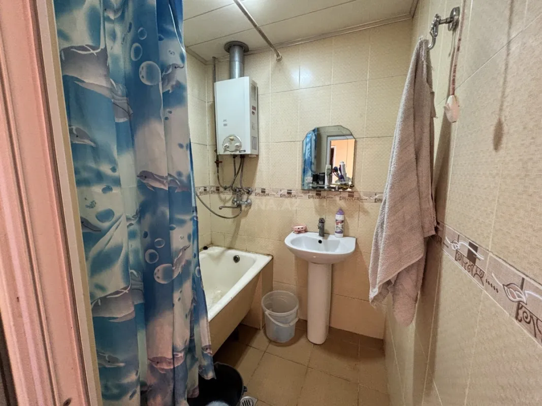 Satılır 2 otaqlı mənzil 64 m²