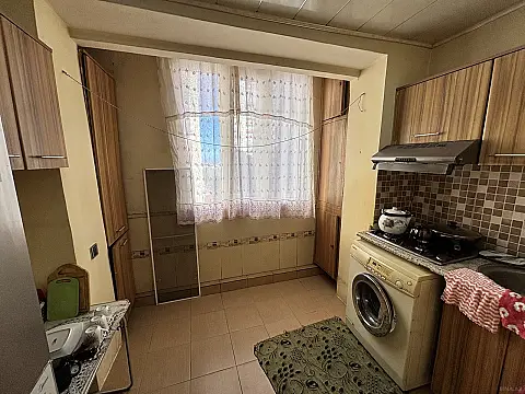 Satılır 2 otaqlı mənzil 64 m²