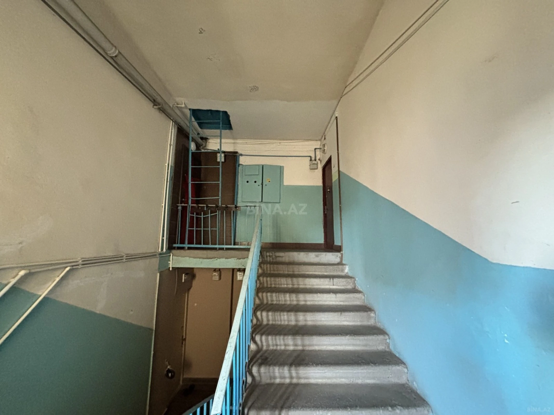 Satılır 2 otaqlı mənzil 64 m²