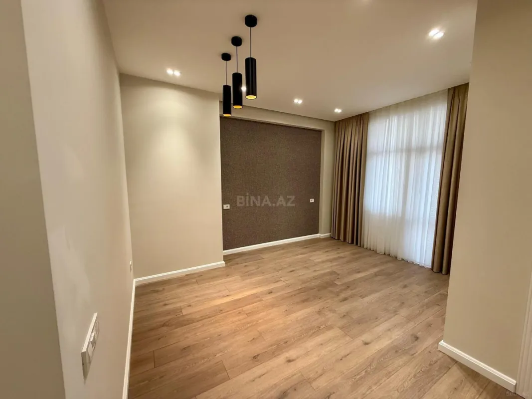 Satılır 2 otaqlı mənzil 52 m²