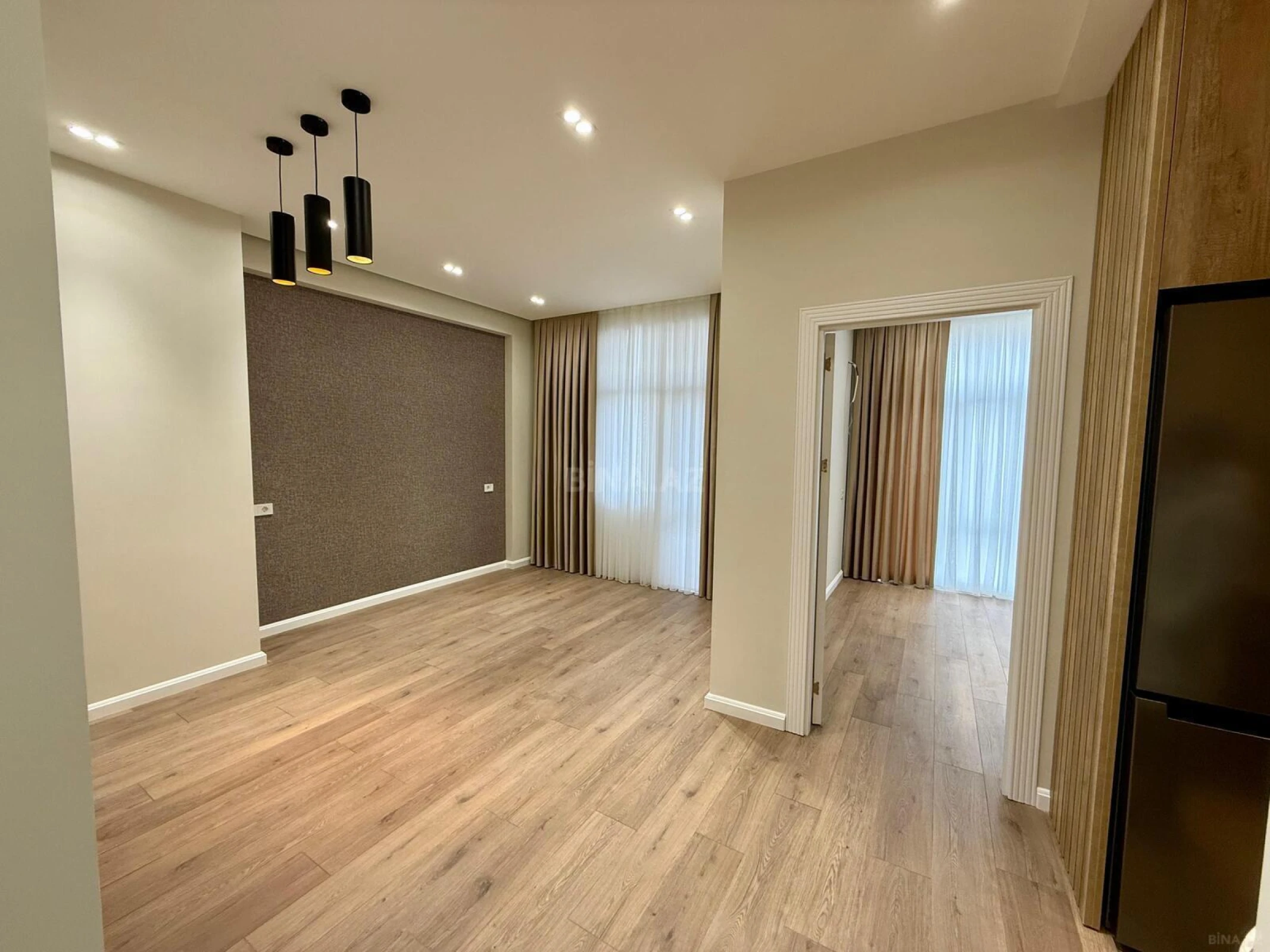 Satılır 2 otaqlı mənzil 52 m²