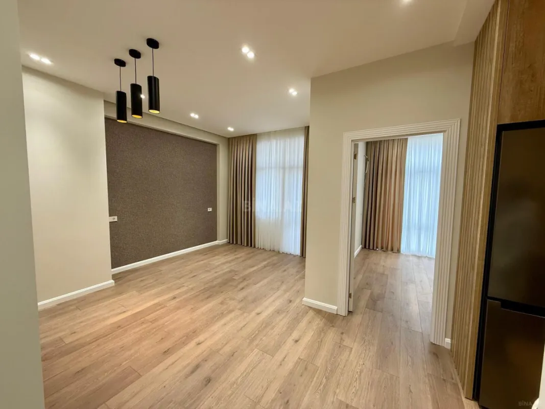 Satılır 2 otaqlı mənzil 52 m²