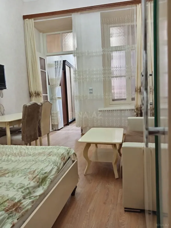 Satılır 1 otaqlı mənzil 30 m²
