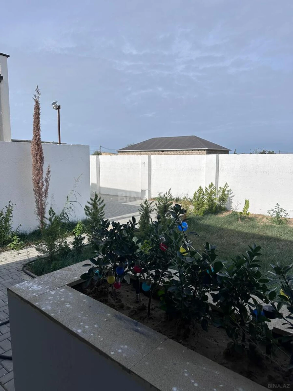 Satılır 4 otaqlı həyət evi 120 m²