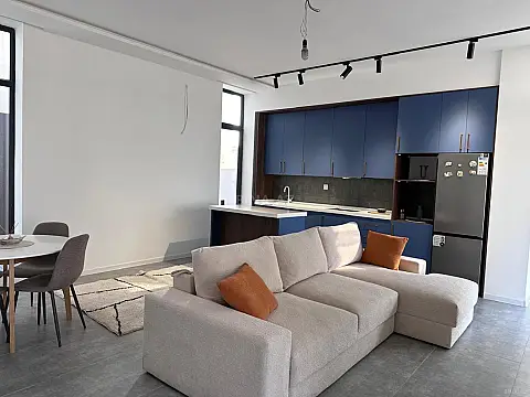 Satılır 4 otaqlı həyət evi 120 m²