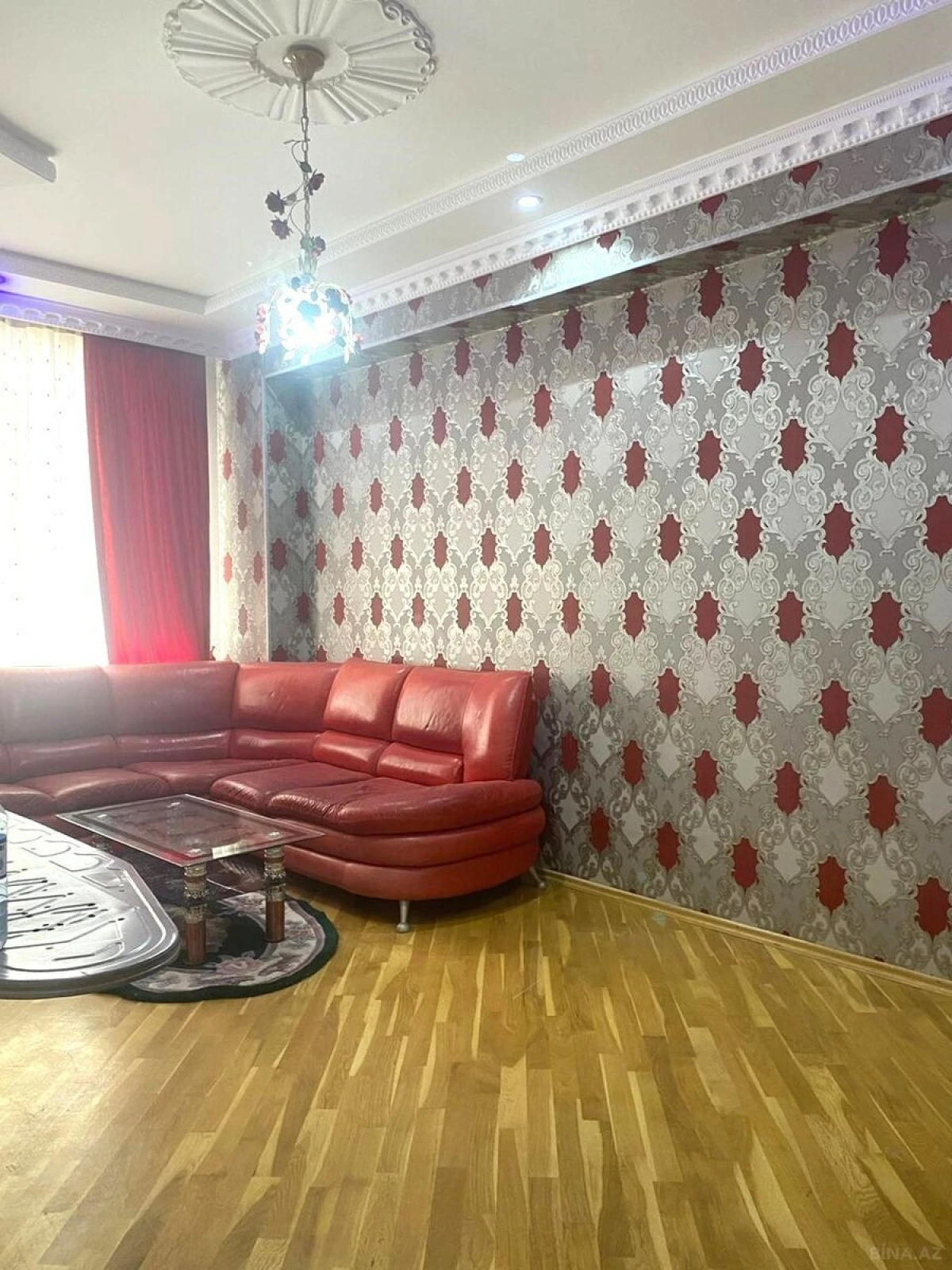 Satılır 3 otaqlı mənzil 100 m²