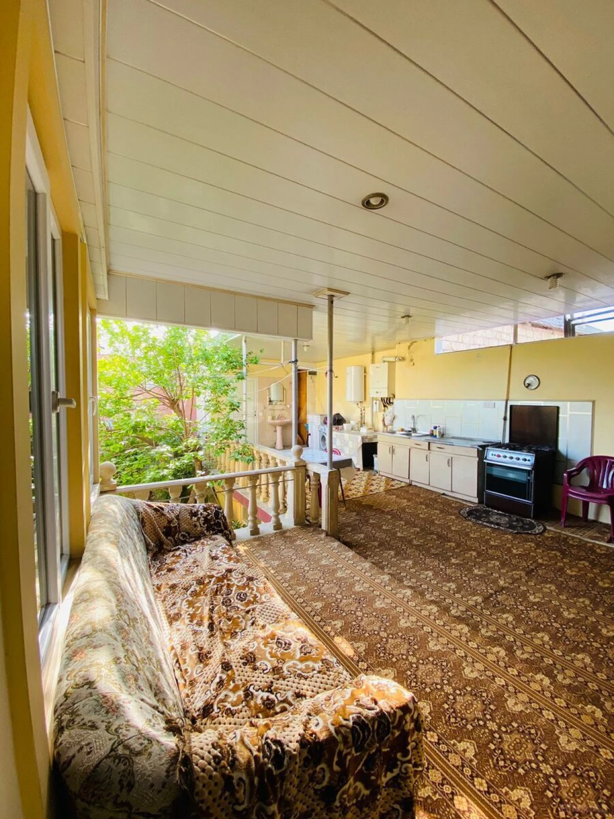 Satılır 10 otaqlı həyət evi 310 m²