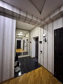 Satılır 3 otaqlı mənzil 100 m²