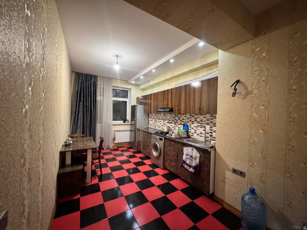 Satılır 3 otaqlı mənzil 100 m²