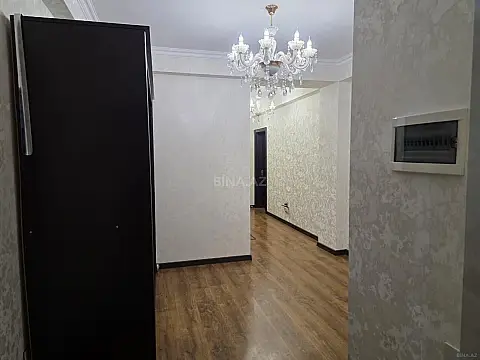 Satılır 3 otaqlı mənzil 110 m²