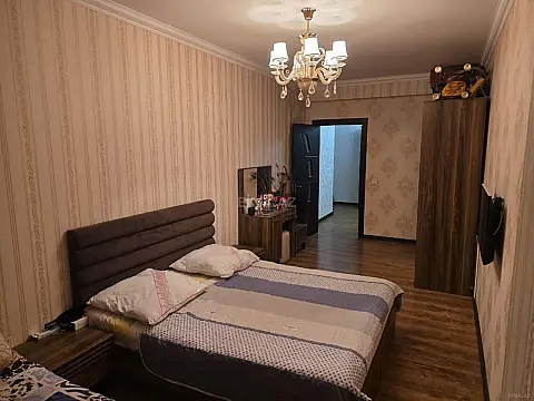 Satılır 3 otaqlı mənzil 110 m²