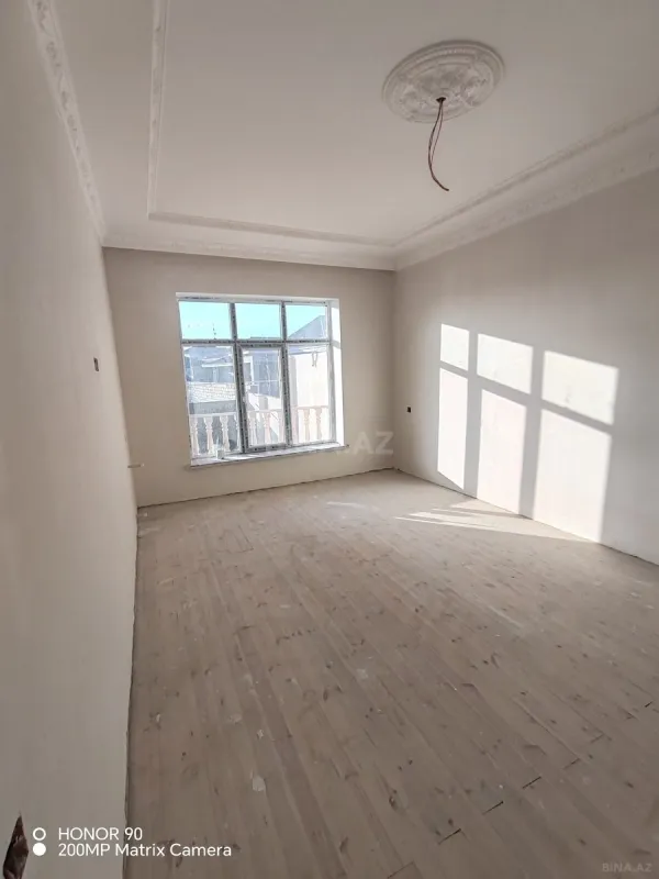 Satılır 4 otaqlı həyət evi 110 m²