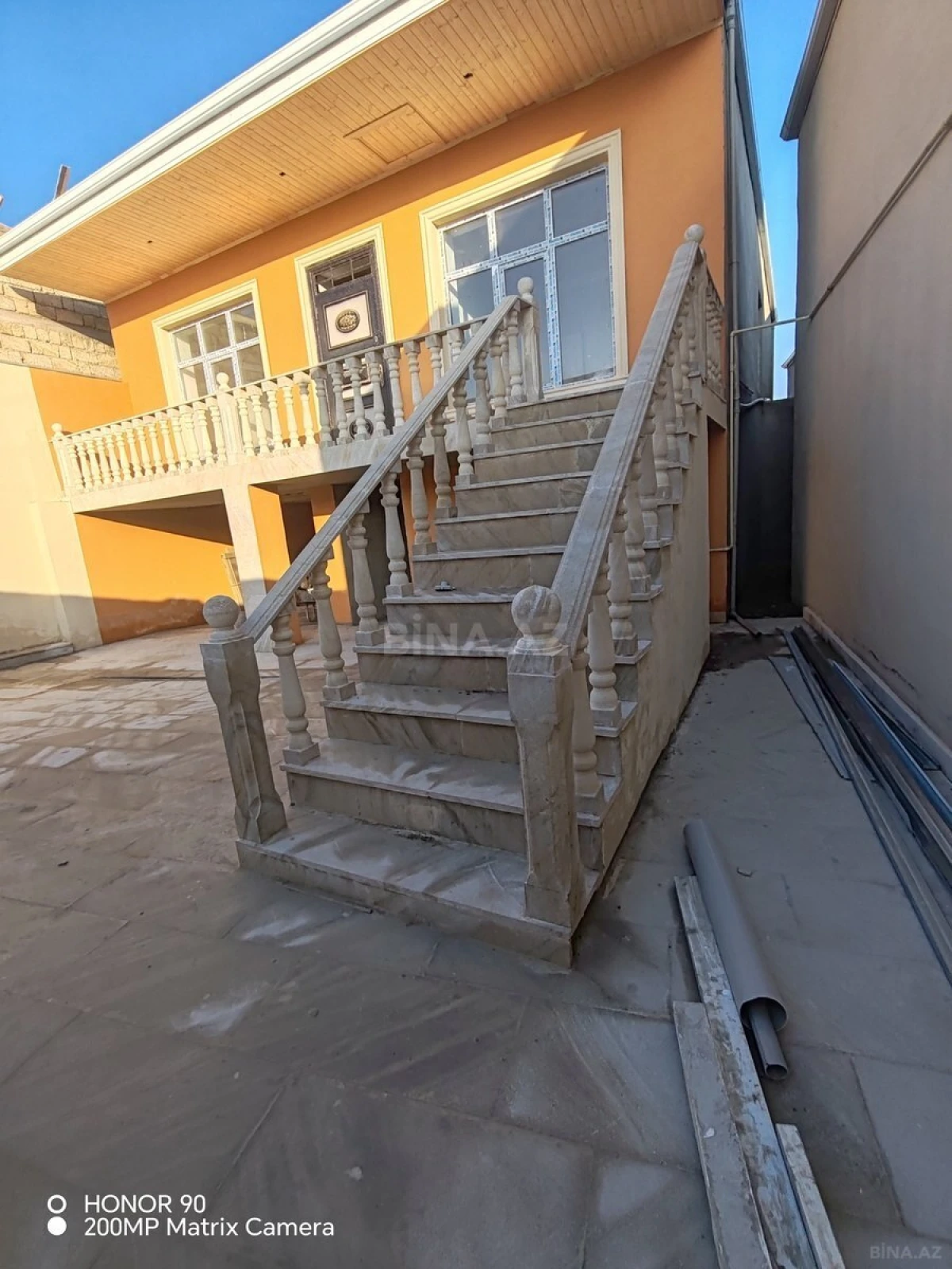 Satılır 4 otaqlı həyət evi 110 m²