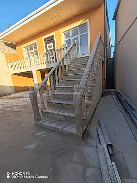 Satılır 4 otaqlı həyət evi 110 m²