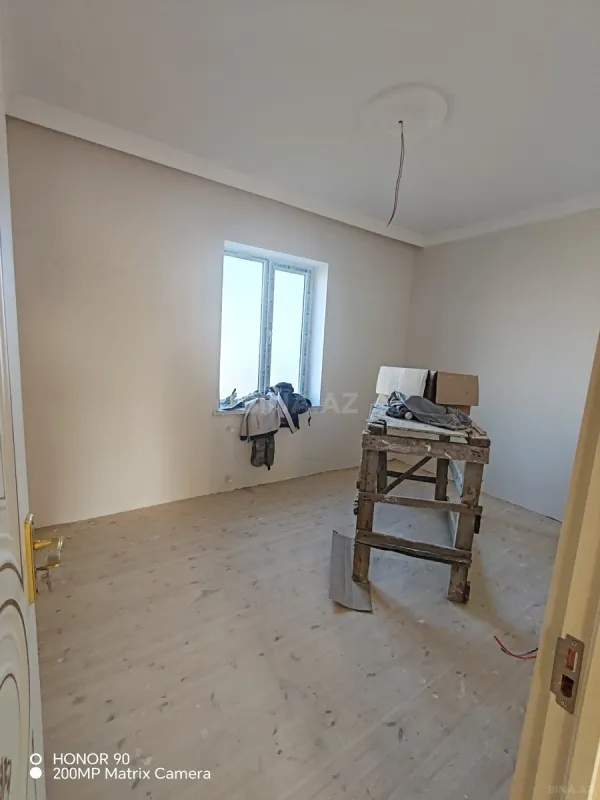 Satılır 4 otaqlı həyət evi 110 m²