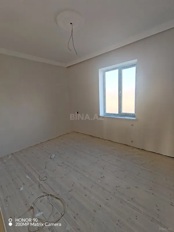 Satılır 4 otaqlı həyət evi 110 m²